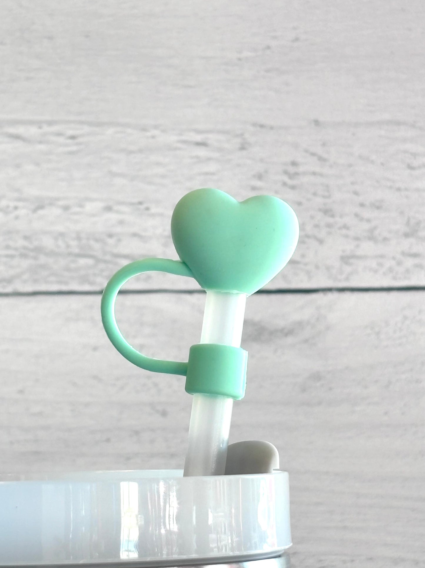 Sweet Sip Heart Straw Topper | Mint Green