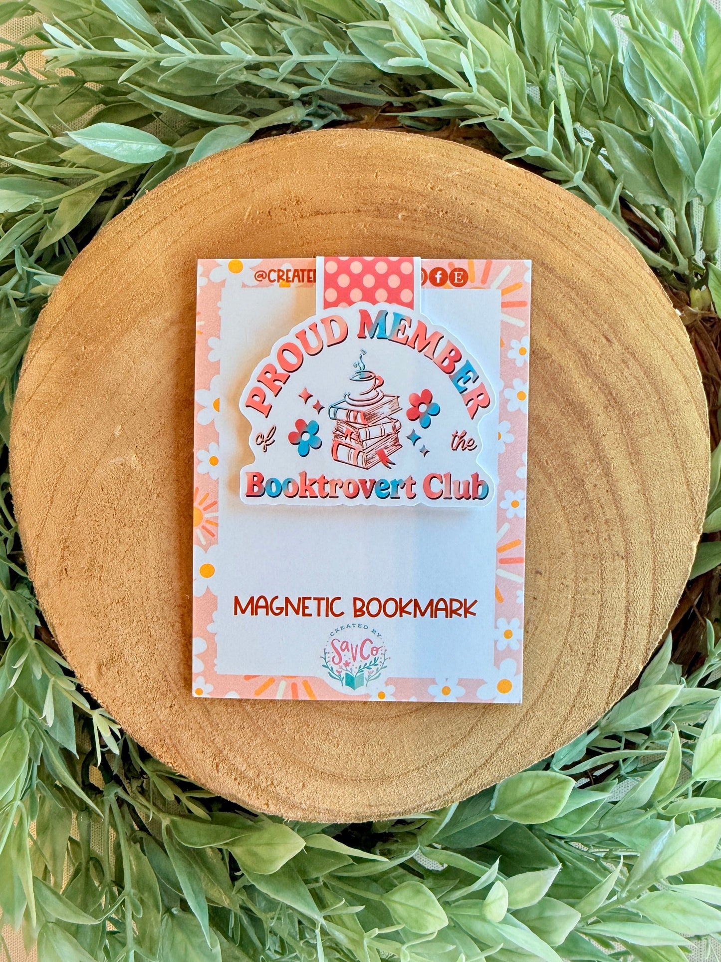 Booktovert Club Magnetic Bookmark
